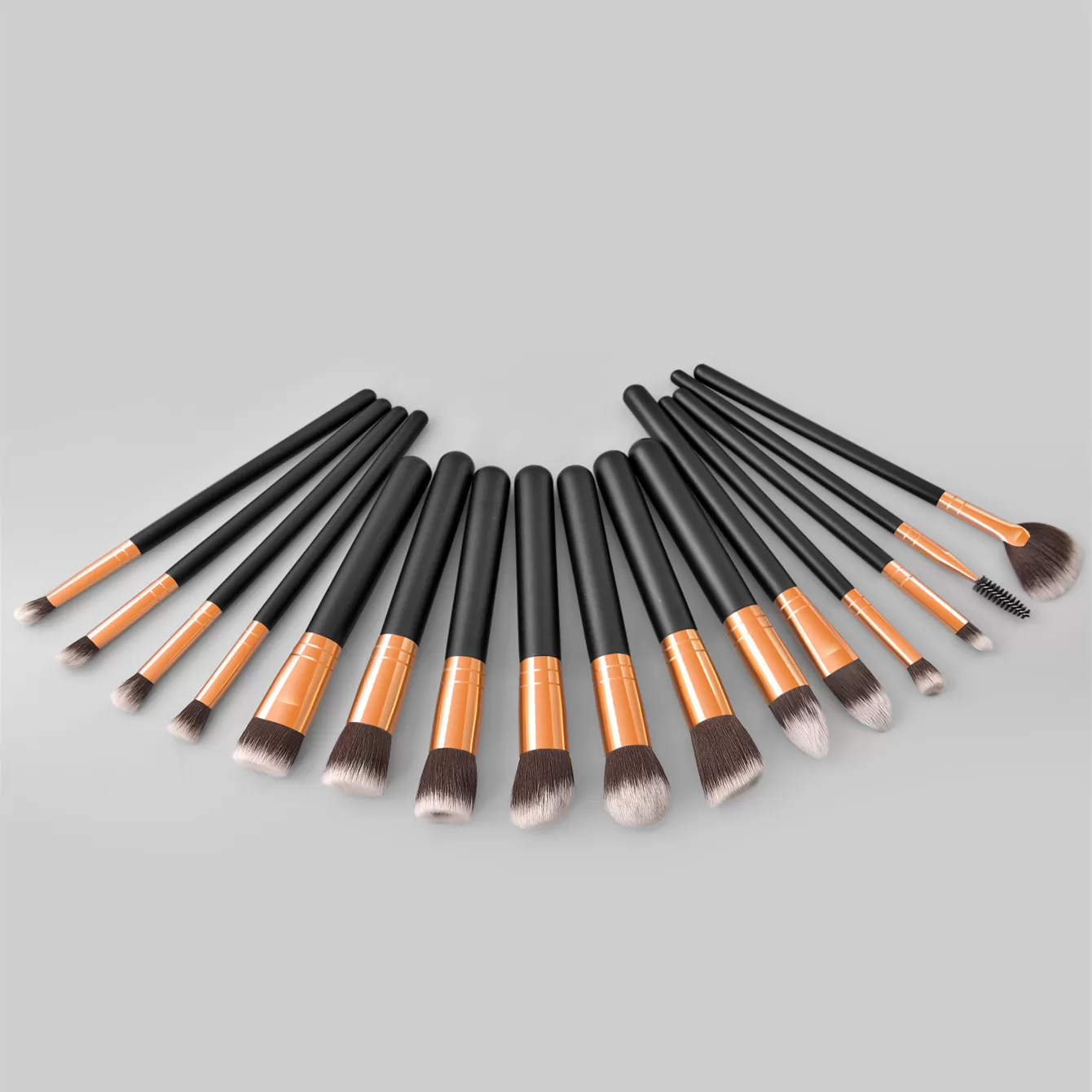 Wholesale Luxury Black Wooden Handle Silver Makeup Brush 16pcs Large Cosmetic Brushes Set Makeup Powder Foundation Blush Eye Brushes