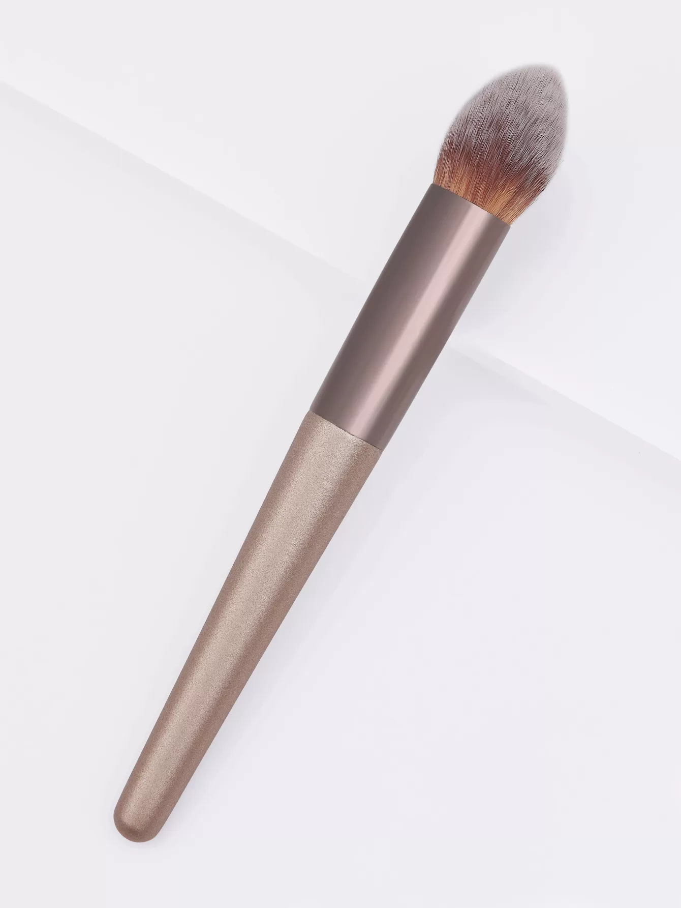 Custom High-Quality Synthetic Hair Makeup Eyeshadow Brush Single Makeup Brush