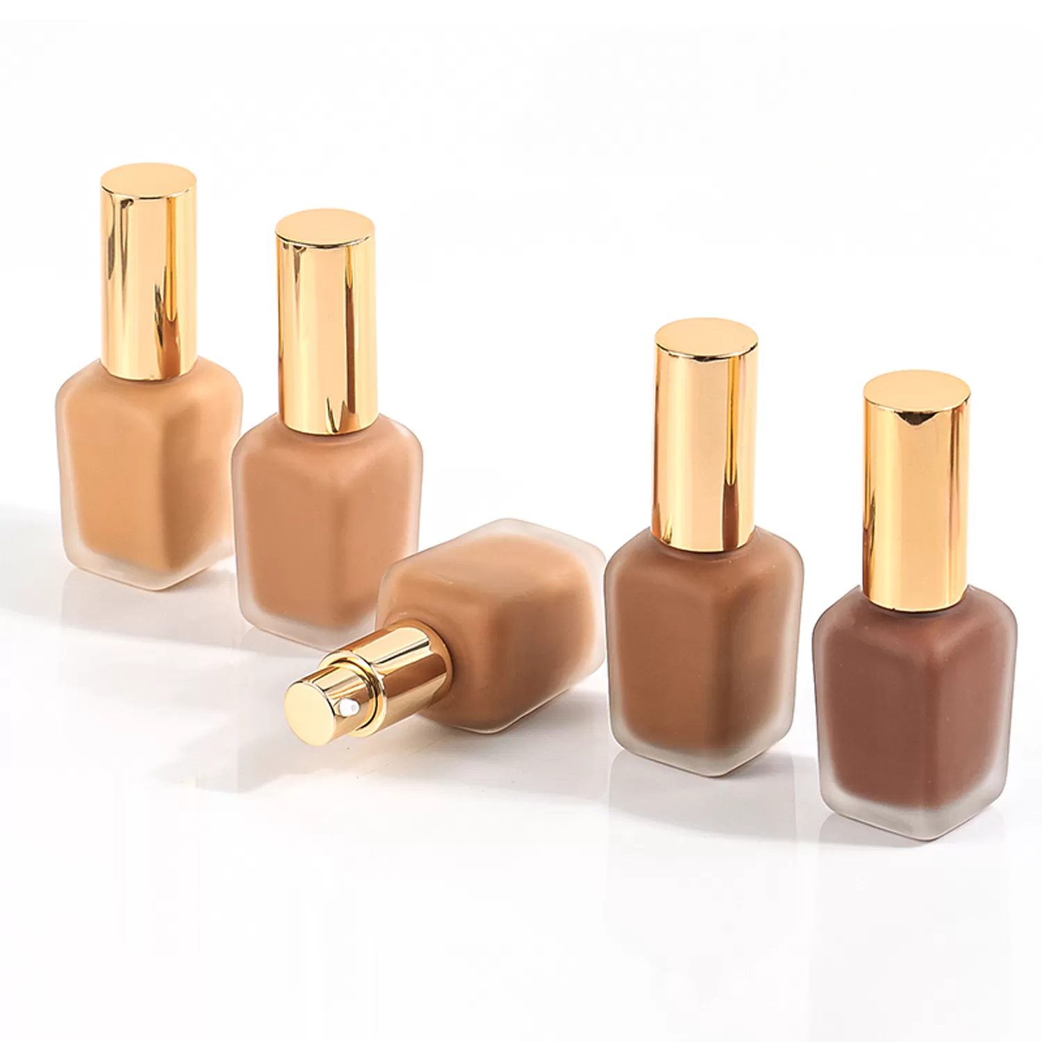 Full-Coverage Liquid Foundation 10Colors Oil Free Waterproof Foundation Gold Packaging